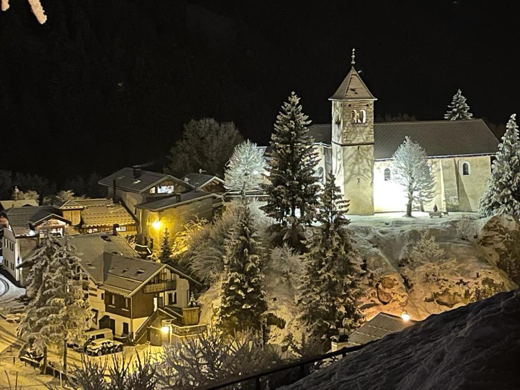 Chalet Les Avernes - Champagny En Vanoise, Domaine La Plagne Paradiski Eksteriør billede